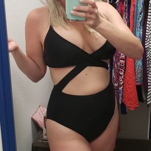 Sexy Criss Cross Aerie Bathing Suit NWT